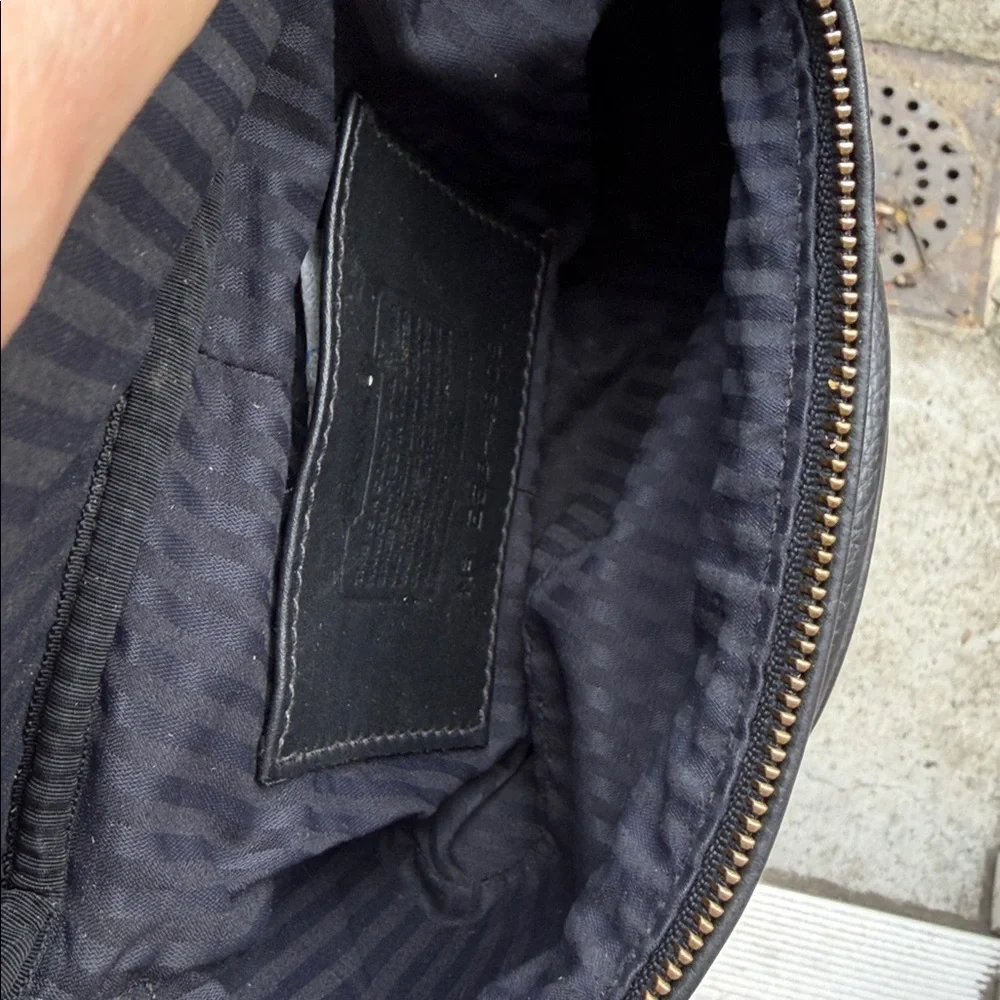Stunning EUC vintage Coach black pebbled leather Sonoma Fishing Creel crossbody